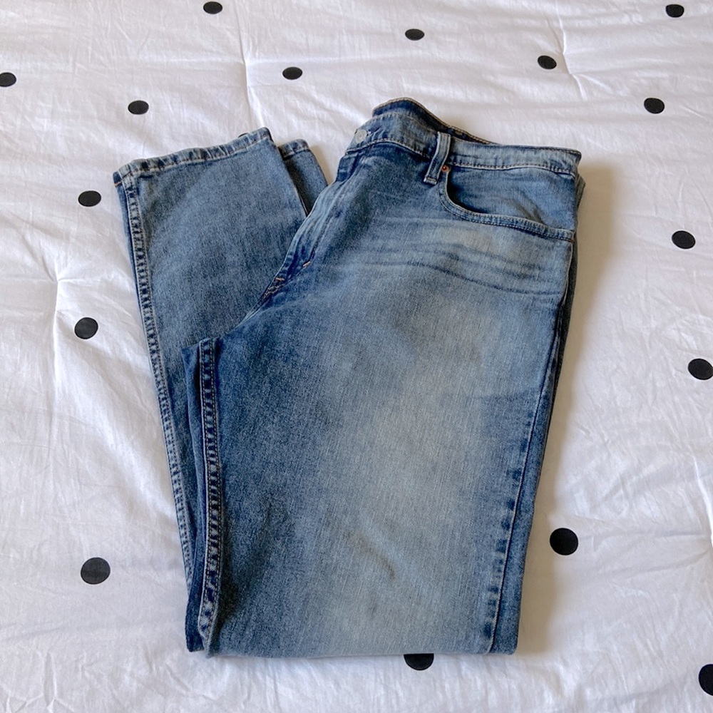 Levi’s 512 38x32 EUC medium wash jeans